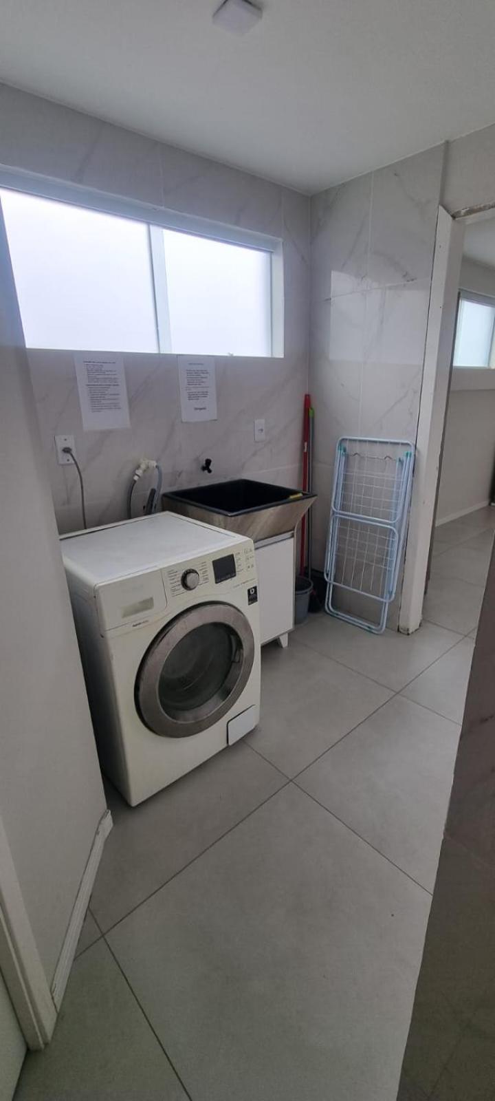 Quartos Confortaveis Em Casa Compartilhada - 5 Min Aeroporto Internacional *